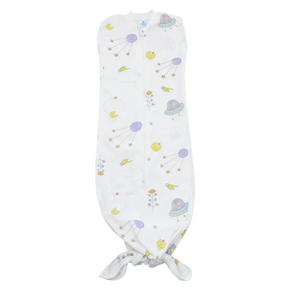 Mähkimistekk vastsündinule. Growing with baby Kosmos