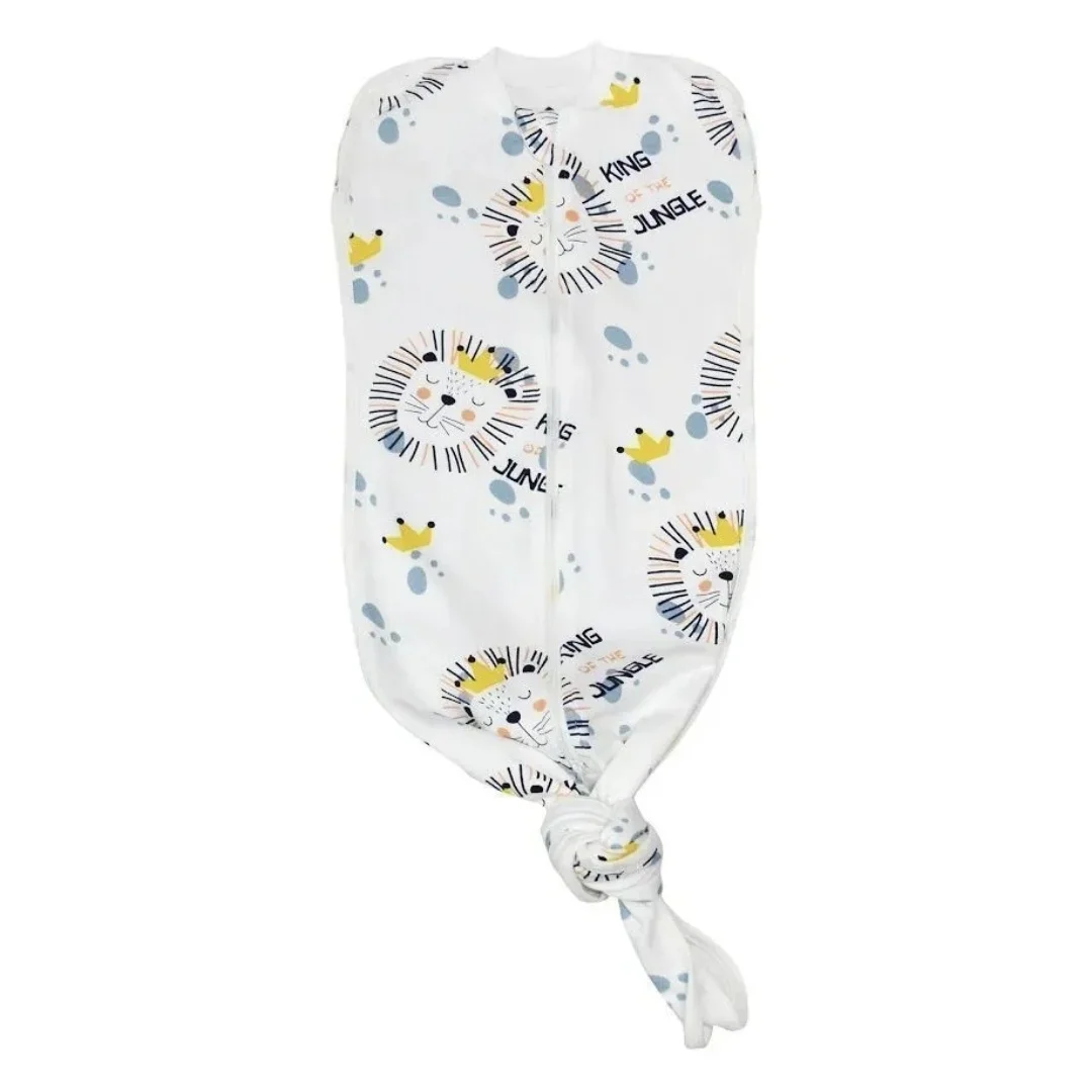 Mähkimistekk vastsündinule. Growing with baby Leo