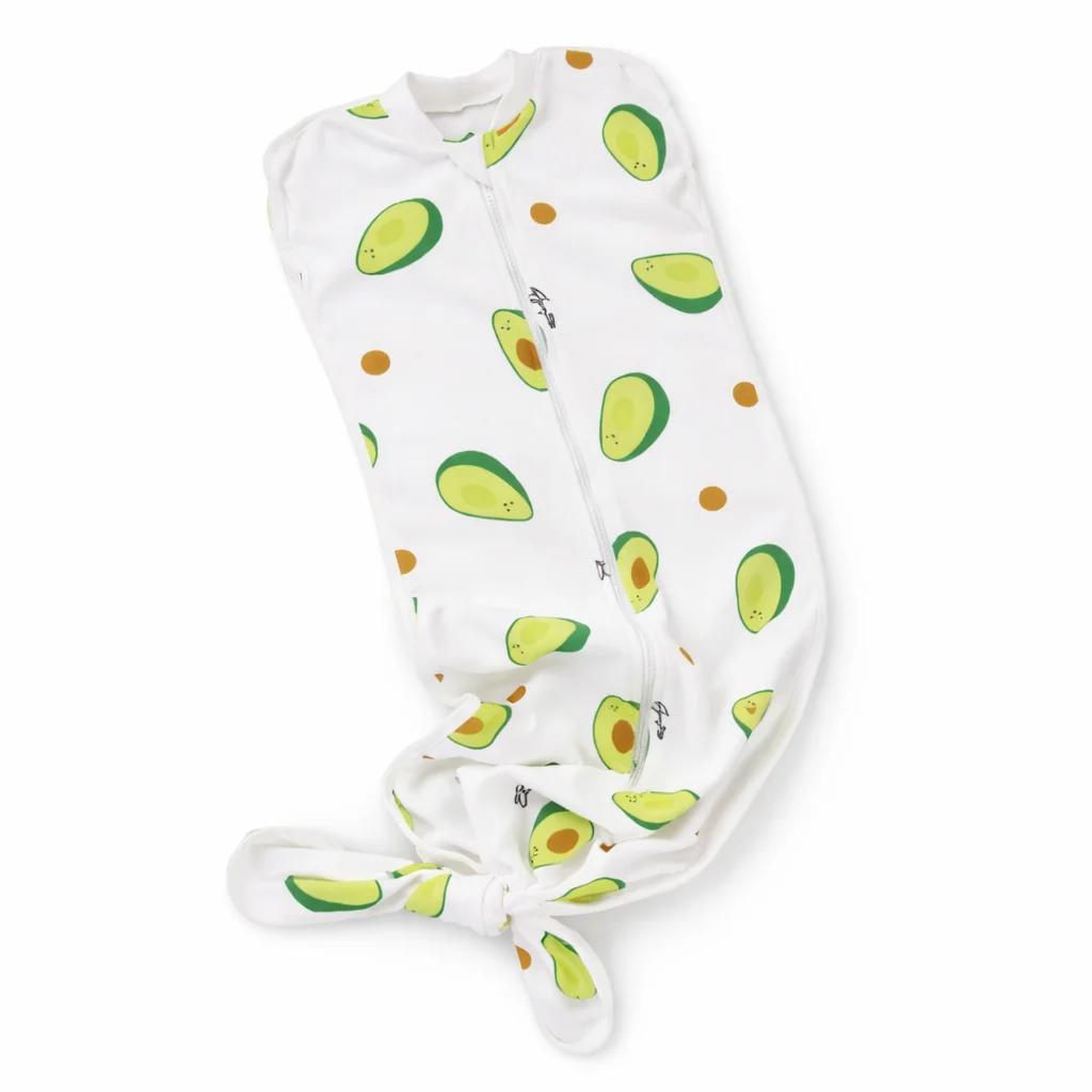 Mähkimistekk vastsündinule. Growing with baby Avocado